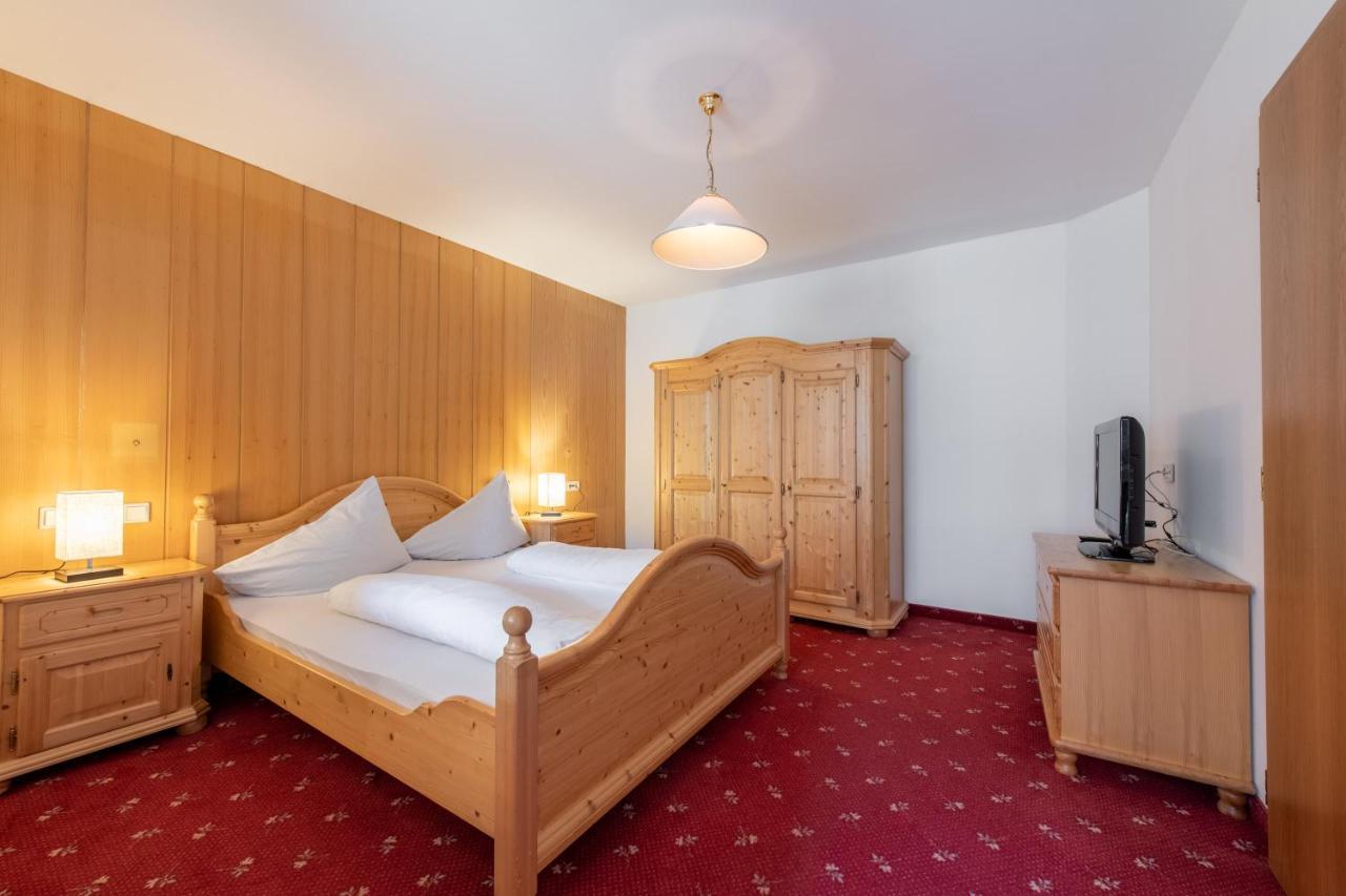 Hotel Stilfserhof Bagian luar foto