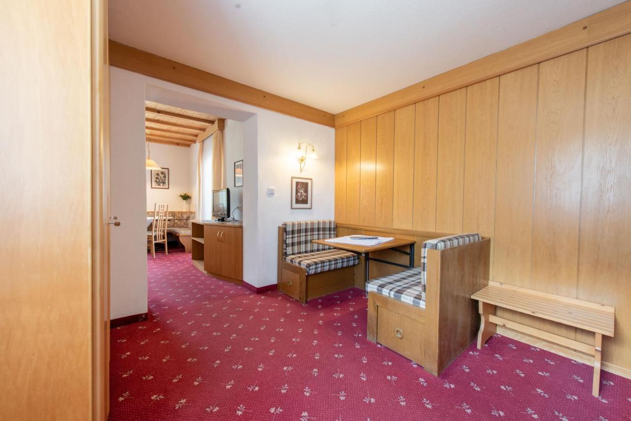 Hotel Stilfserhof Bagian luar foto