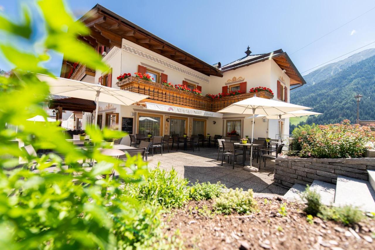 Hotel Stilfserhof Bagian luar foto